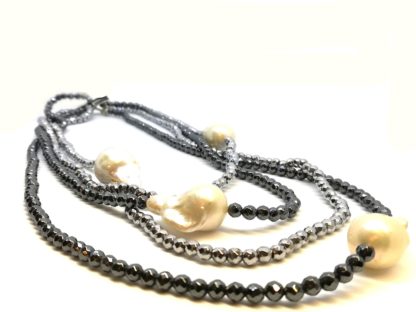 collana donna argento e pietre dure ematite e perle barocche